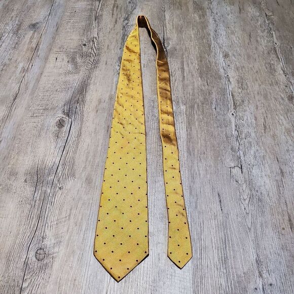 Brooks Brothers Makers 100% Pure Jacquard Silk Necktie Tie Gold Red Polka Dot - Picture 2 of 4